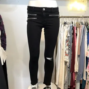 161. DL1961 Black Shadow Insta Sculpt Skinny Jeans 27