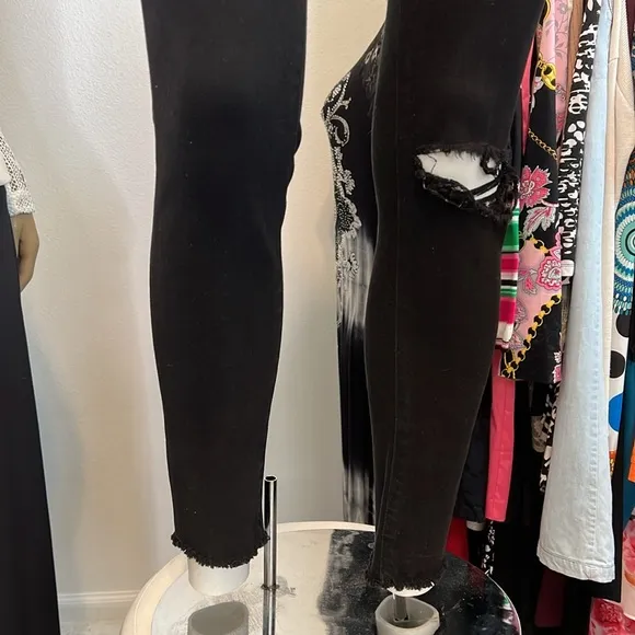 161. DL1961 Black Shadow Insta Sculpt Skinny Jeans 27