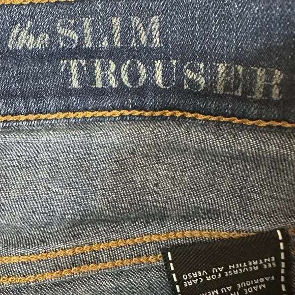7 For All Mankind The Slim Trouser Jeans. Size 27
