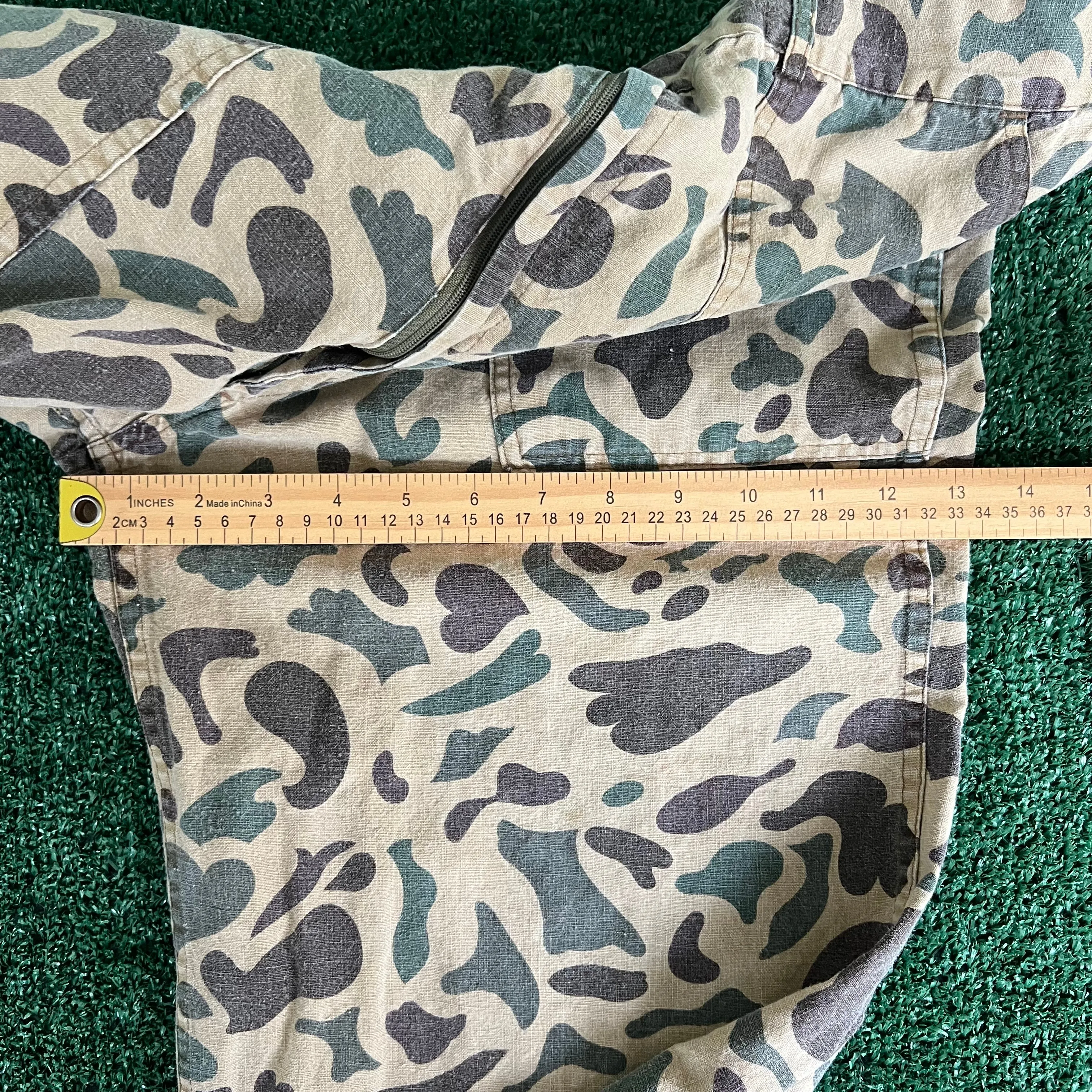 70s Hunting Duck Frogskin Camouflage Wide-Leg Baggy Pants - 34x28.5" 21" Opens