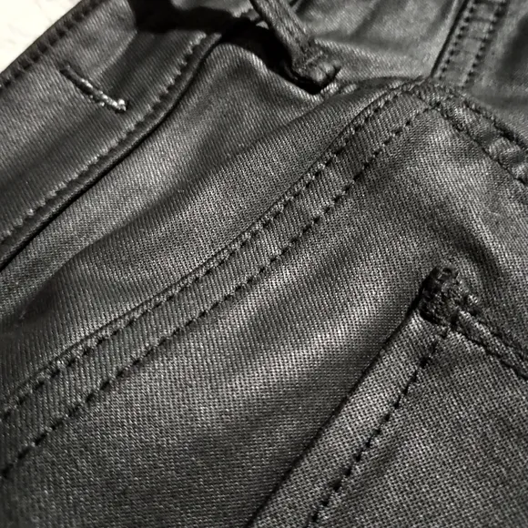 Abercrombie &amp; Fitch Super Skinny Ankle High Rise Black Coated Ladies Jeans (14s)