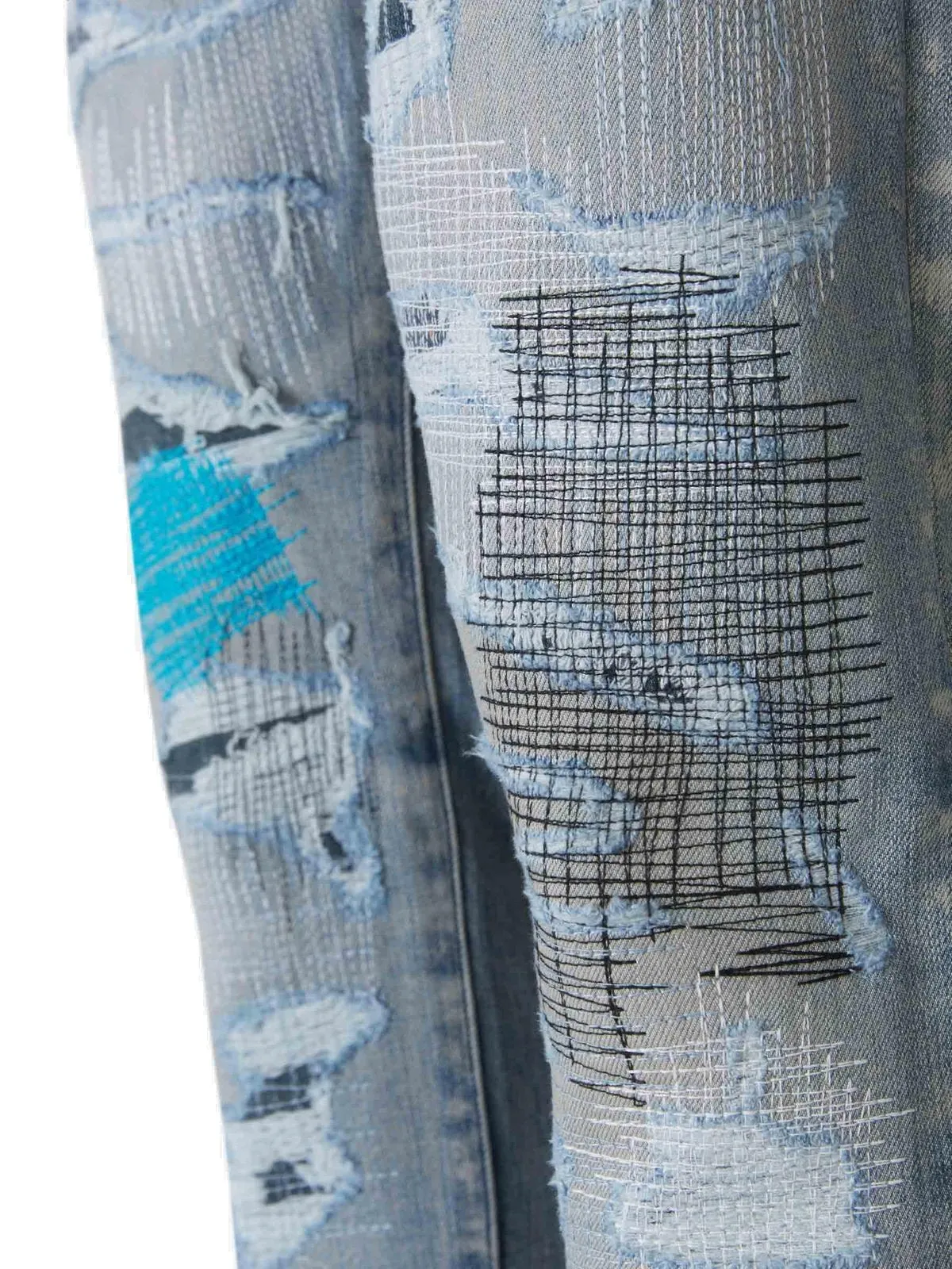 Amiri Amiri Distressed Mid-Rise Jeans