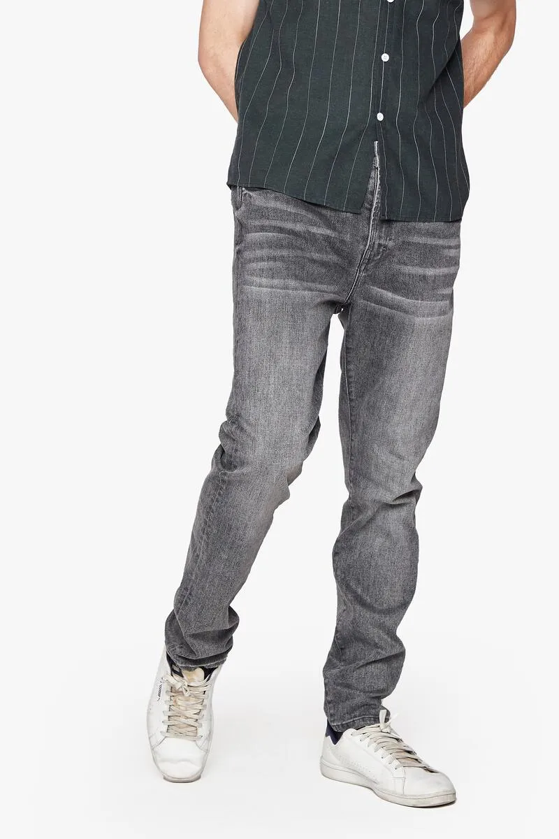 ANOM ATHLETIC FIT "APPLE"