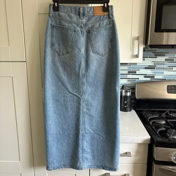 Aritzia Denim Forum The '90s Vintage Maxi Denim Skirt