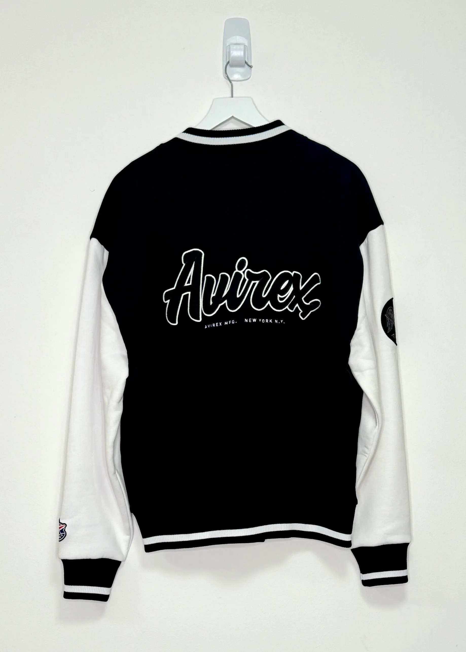 AVIREX AnacosVa Bomber Jacket (BLACK/WHITE)