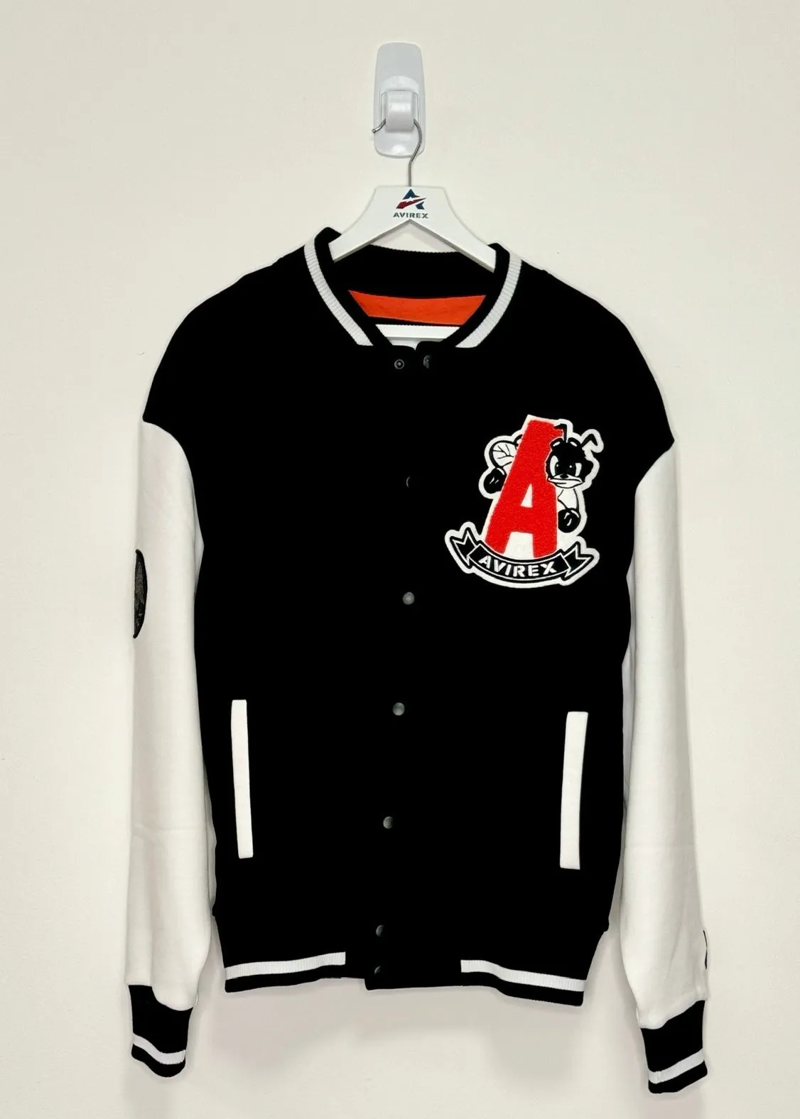 AVIREX AnacosVa Bomber Jacket (BLACK/WHITE)