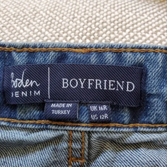 Boden Boyfriend Style Denim Jeans.  Size 16R