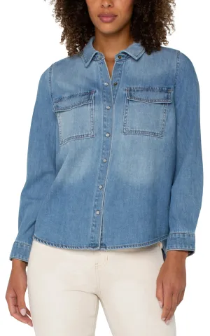 Button Down Shirt With Pockets in Laguna Nigel