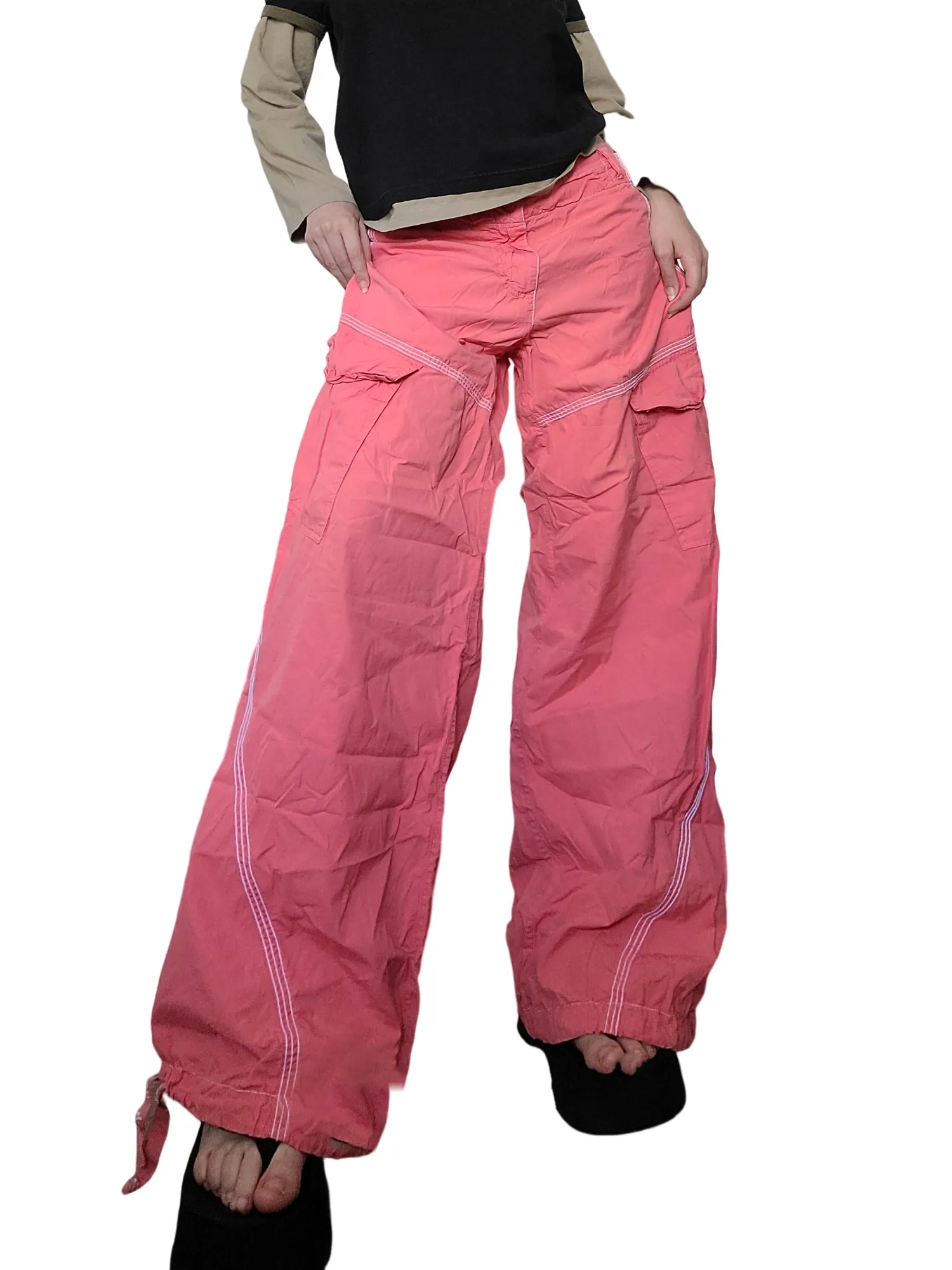 Cargo parachute rose 90s
