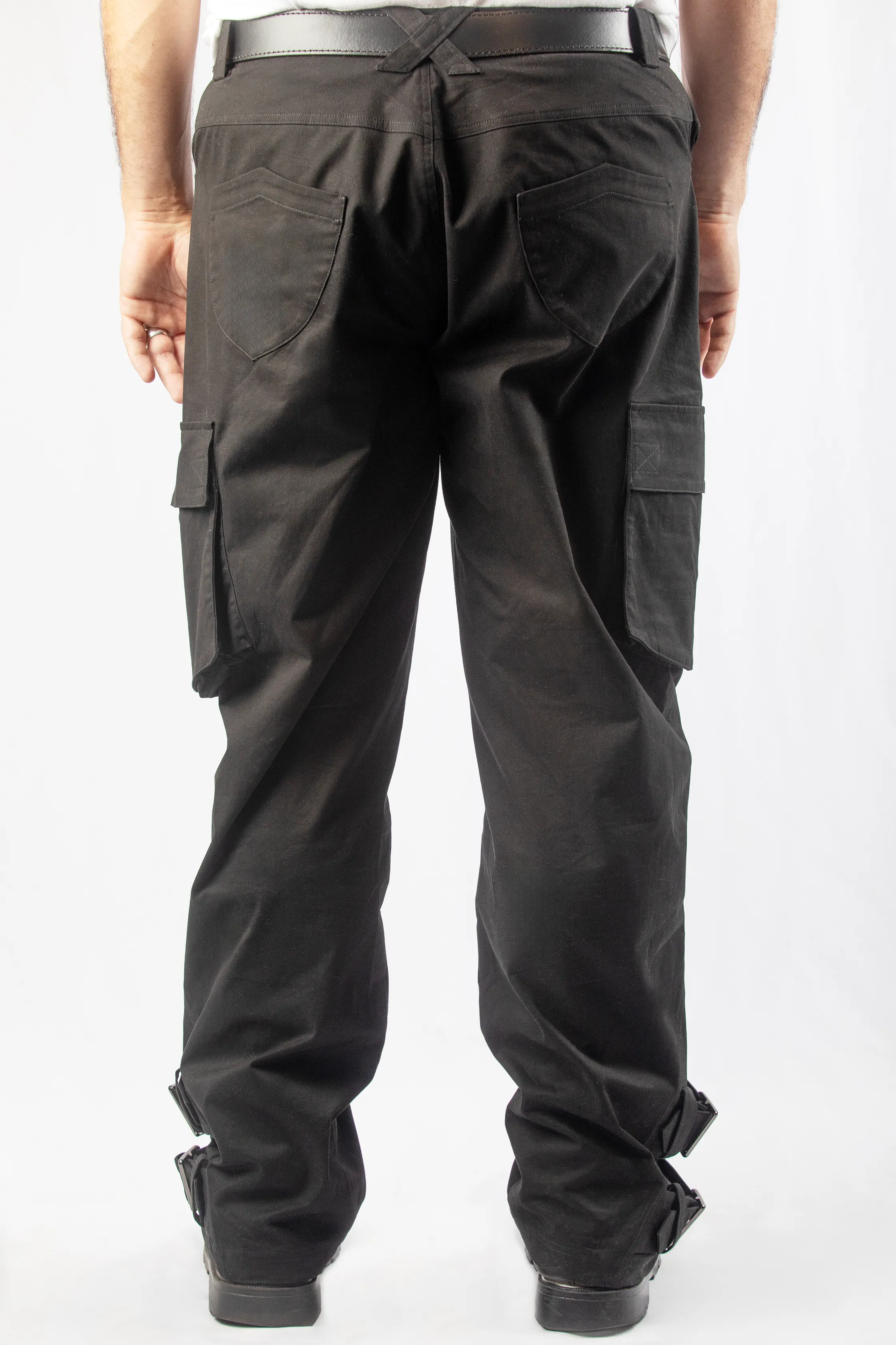 Conqueror Cargo Pants