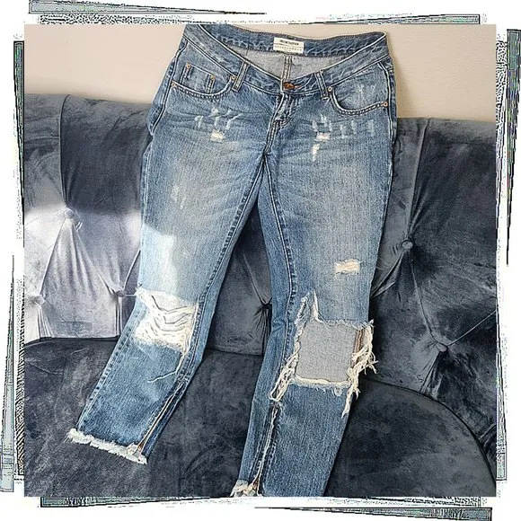 Distressed Low Waist Medium Rise Ankle Zip Jeans (25) by One X One Teaspoon