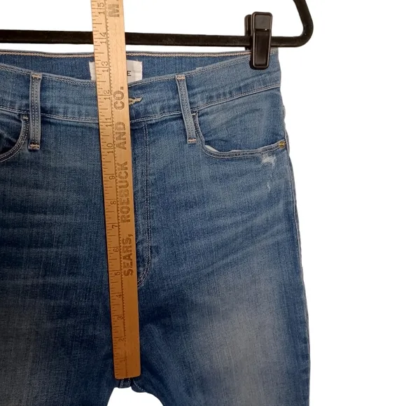 FRAME Ali High Rise Cigarette Distressed Medium Blue Denim Jeans 31
