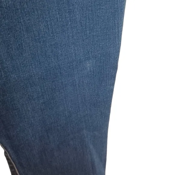 FRAME Ali High Rise Cigarette Distressed Medium Blue Denim Jeans 31