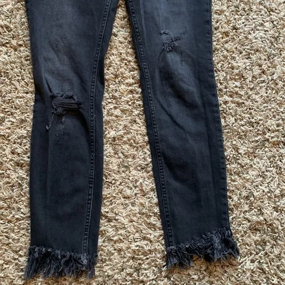 Free People Great Heights Frayed Hem Skinny Jeans