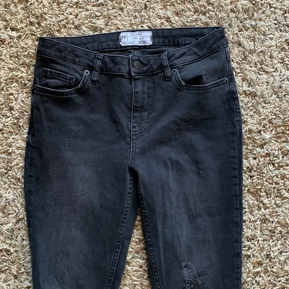 Free People Great Heights Frayed Hem Skinny Jeans