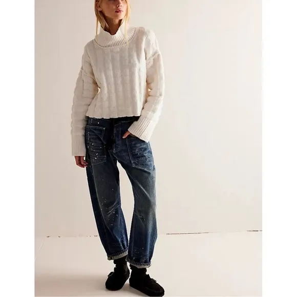 FREE PEOPLE Soul Searcher Chunky Oversized Mock Neck Ivory Sweater Size M