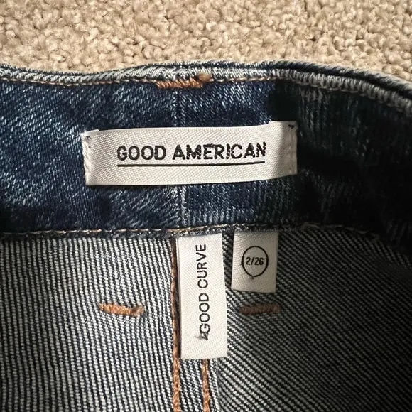 Good American Good Curve Distressed Jeans Size 26