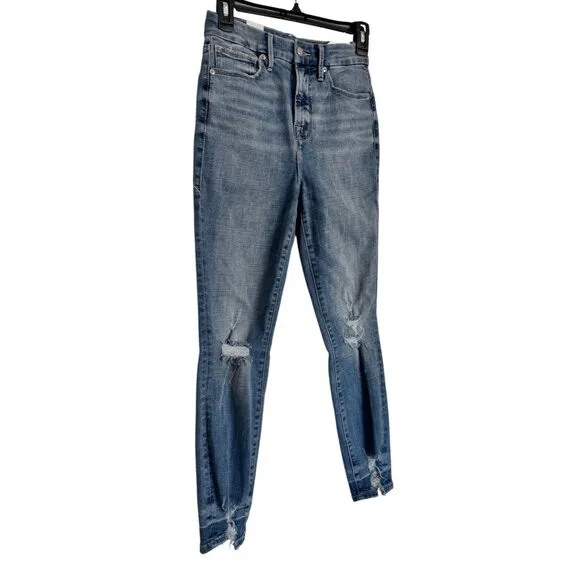 Good American Good Waist Crop Size 2/26 Medium Wash Distressed Legs NWT