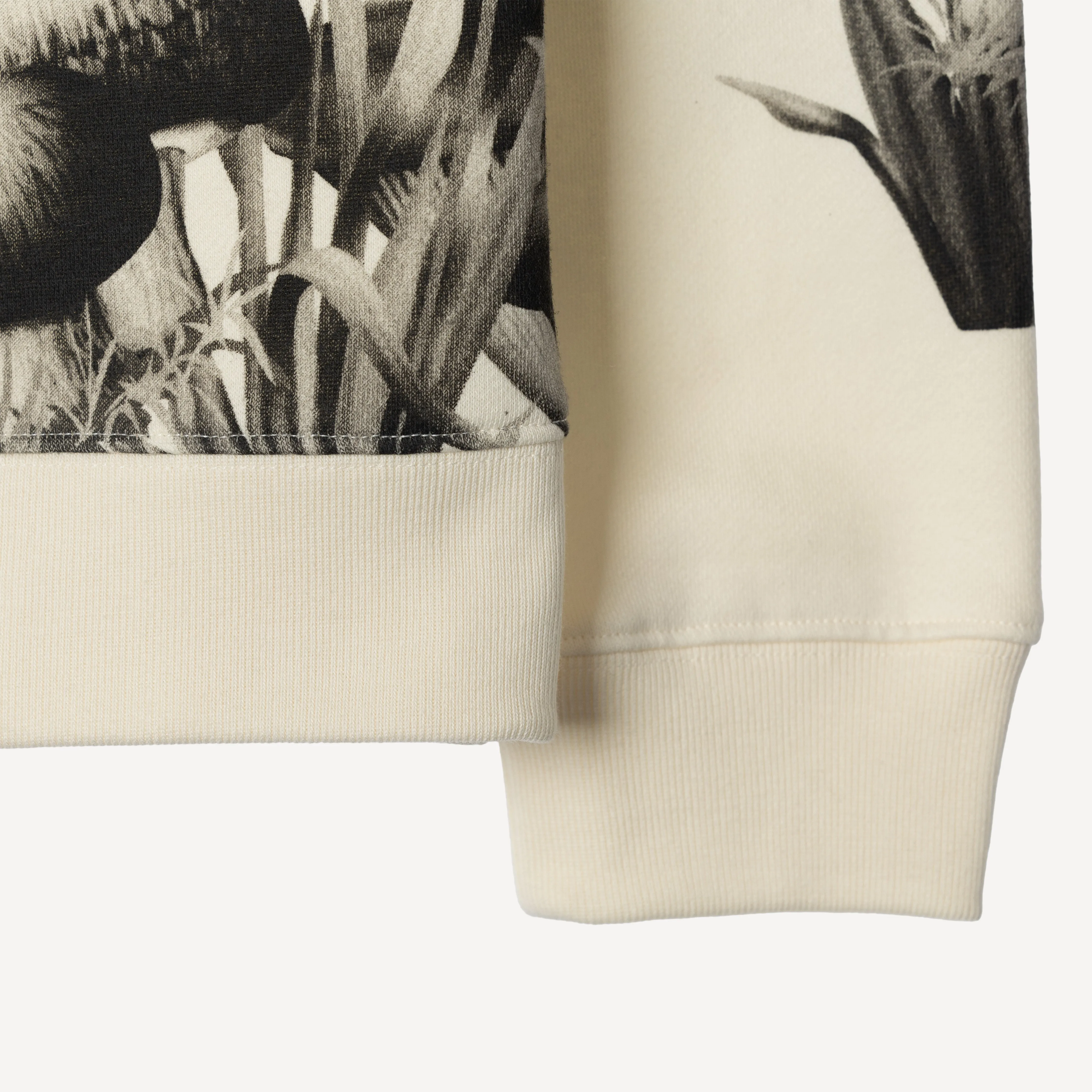 Graphic Wraparound Crewneck Pullover Sweatshirt - Tofu / Mushroom