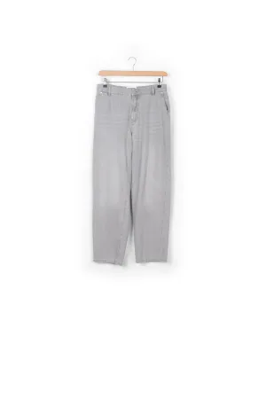 Grey denim boyfriend jeans