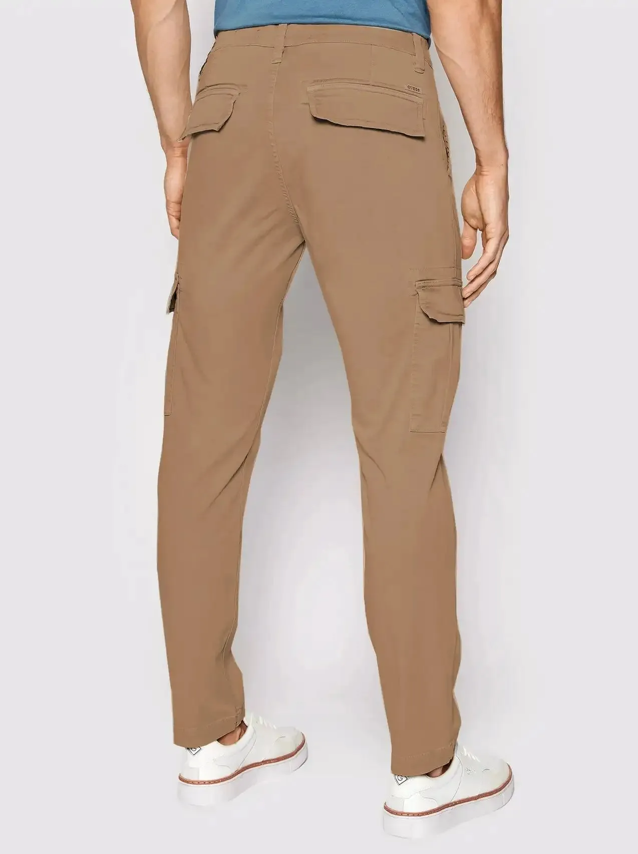 Guess Men's Lonta Classic Cargo Pants Wallnut Shell