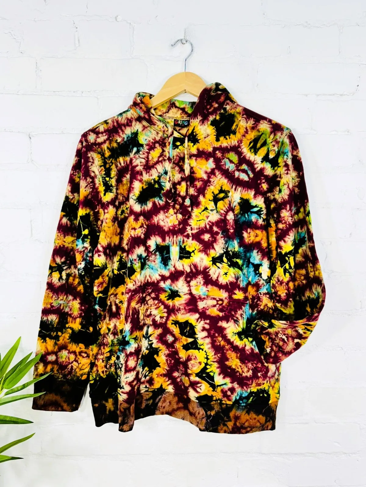 Hooded Pullover