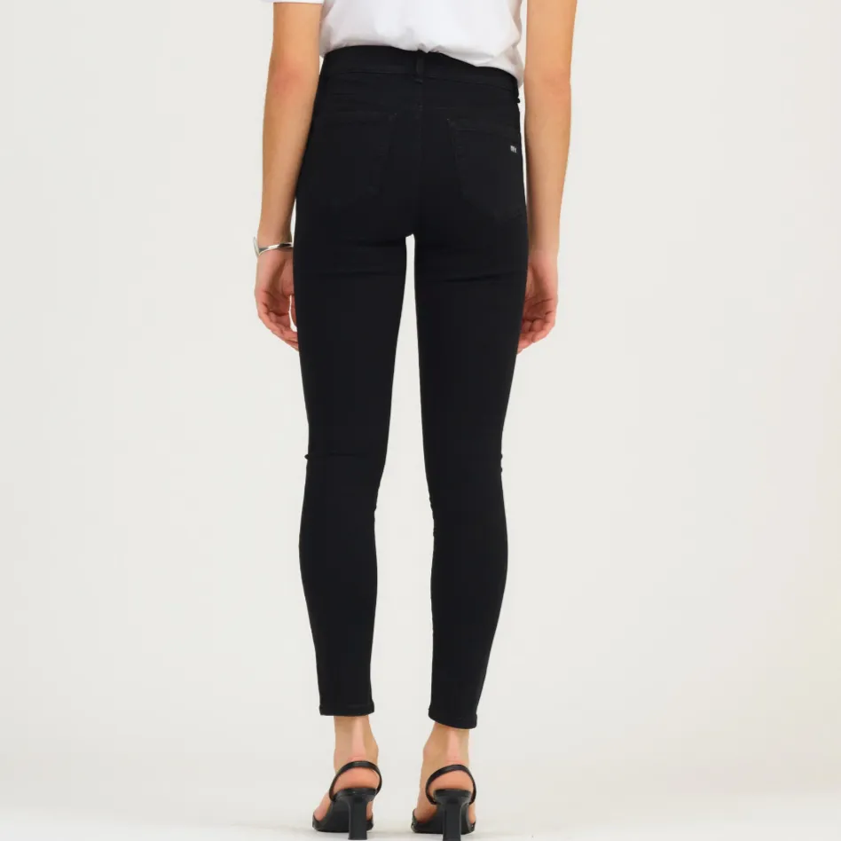 Ivy Alexa Ankle Cool Black Jean