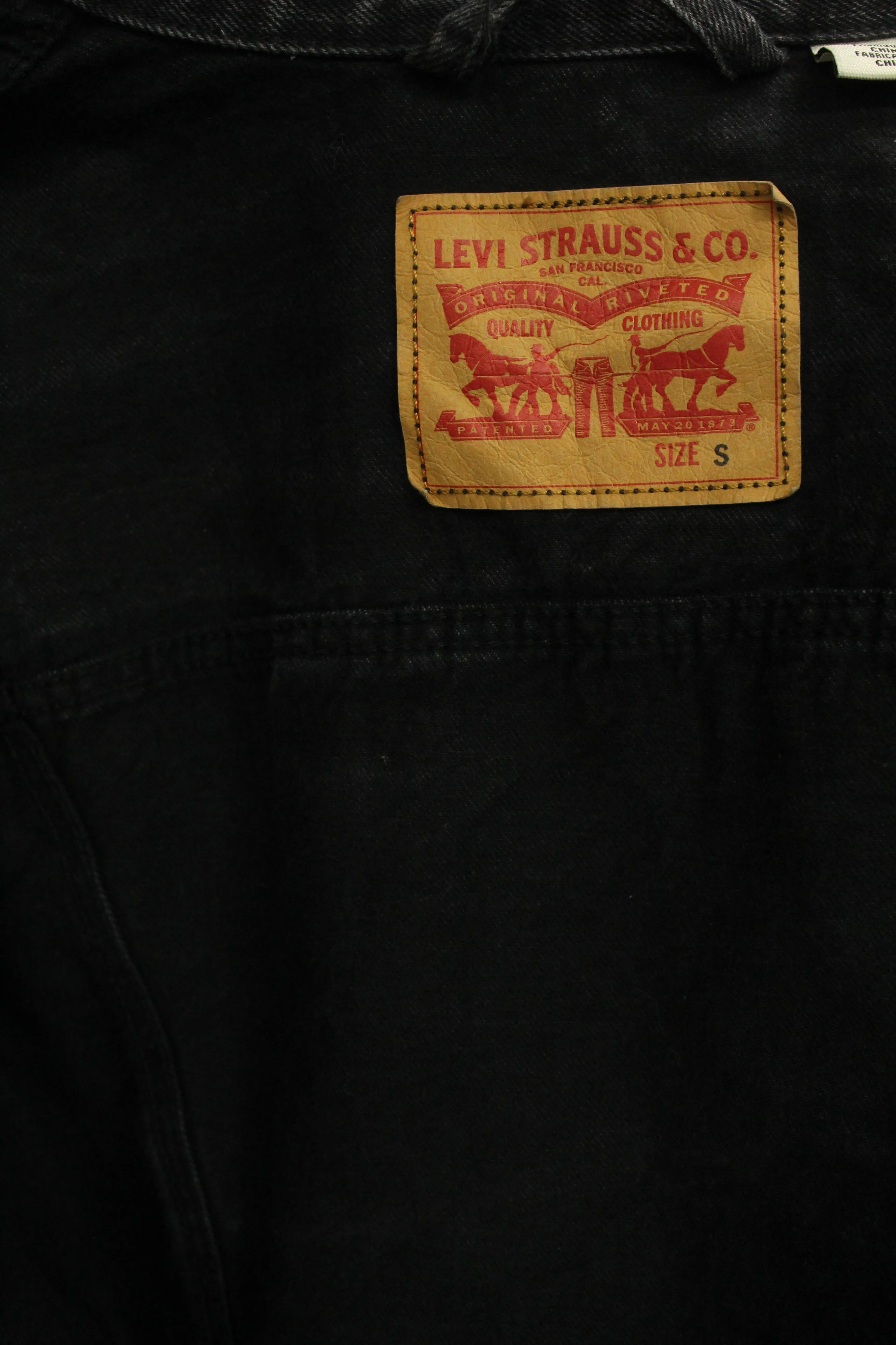 Jacket Negro Levis Talla S