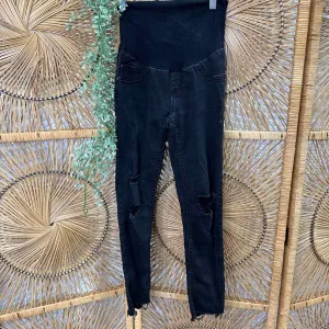 Jessica Simpson Maternity JEANS matern