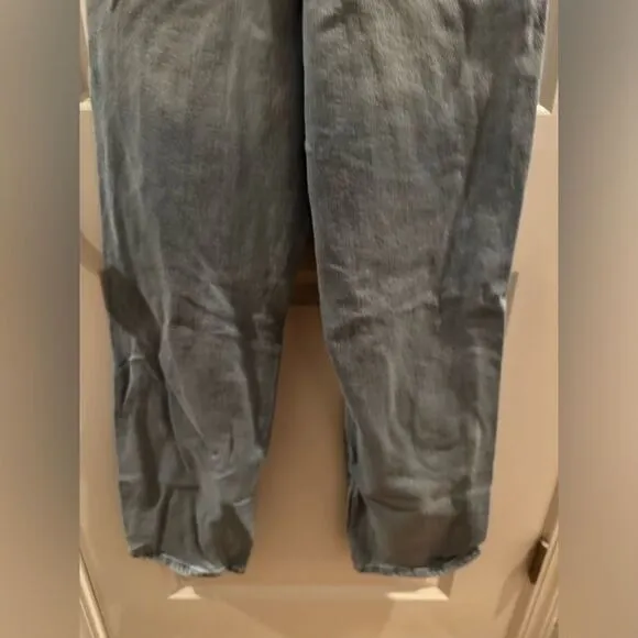Kendall &amp; Kylie The High Rise Skater Distresses Baggy Jeans Size 5