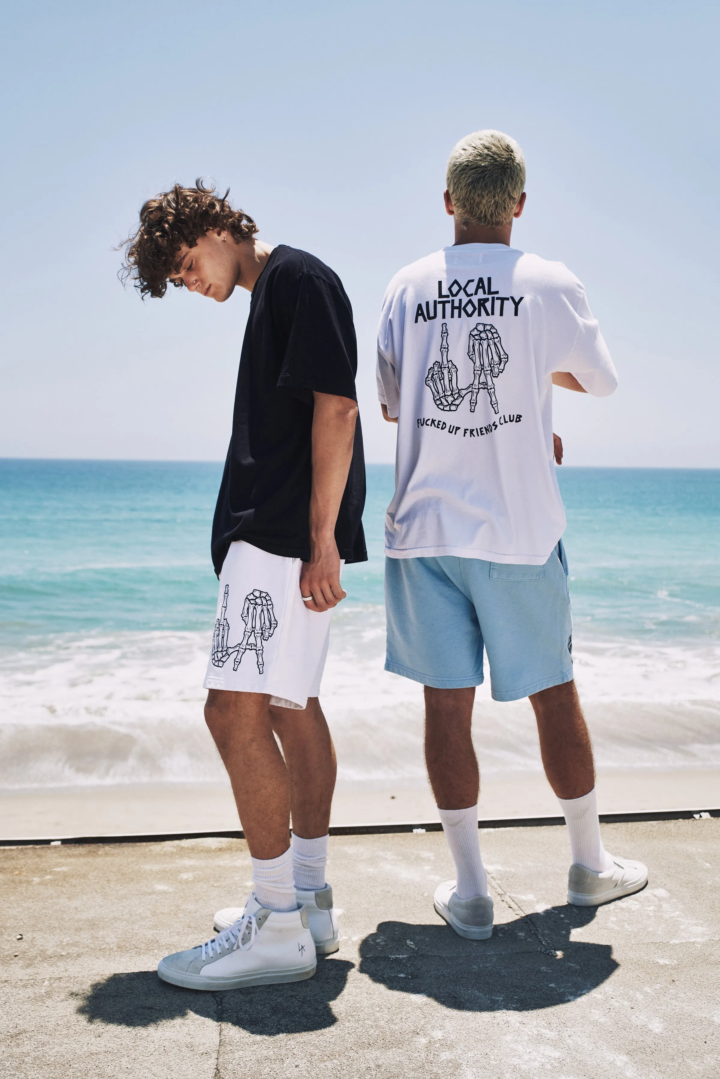 LA BONES SHOP TEE
