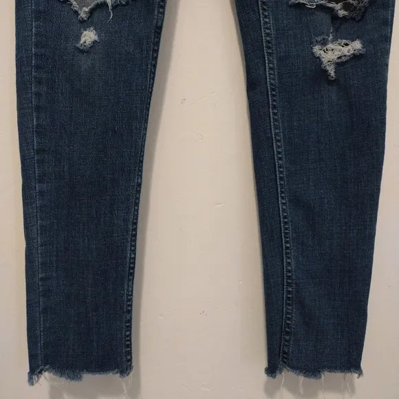 Levi's - 30x28 535™ Super Skinny Distressed Jeans