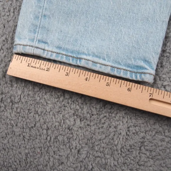 Levis Jeans Womens 26x26 Blue BIG E Denim Light Wash Mid to High Rise Button Up