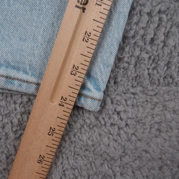 Levis Jeans Womens 26x26 Blue BIG E Denim Light Wash Mid to High Rise Button Up