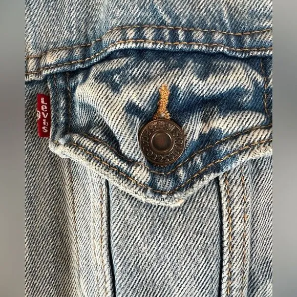 Levi’s Slightly Distressed Trucker Denim Jacket