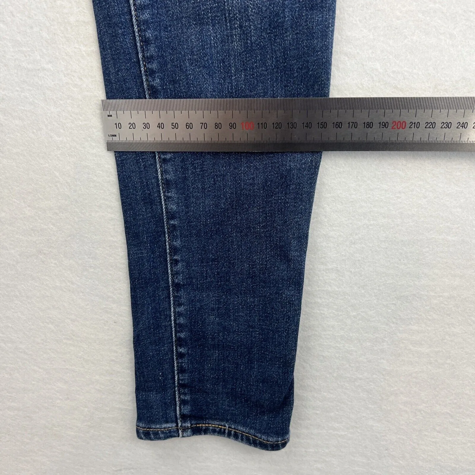 Levi's Womens 711 Blue Denim Skinny Jeans Size 29