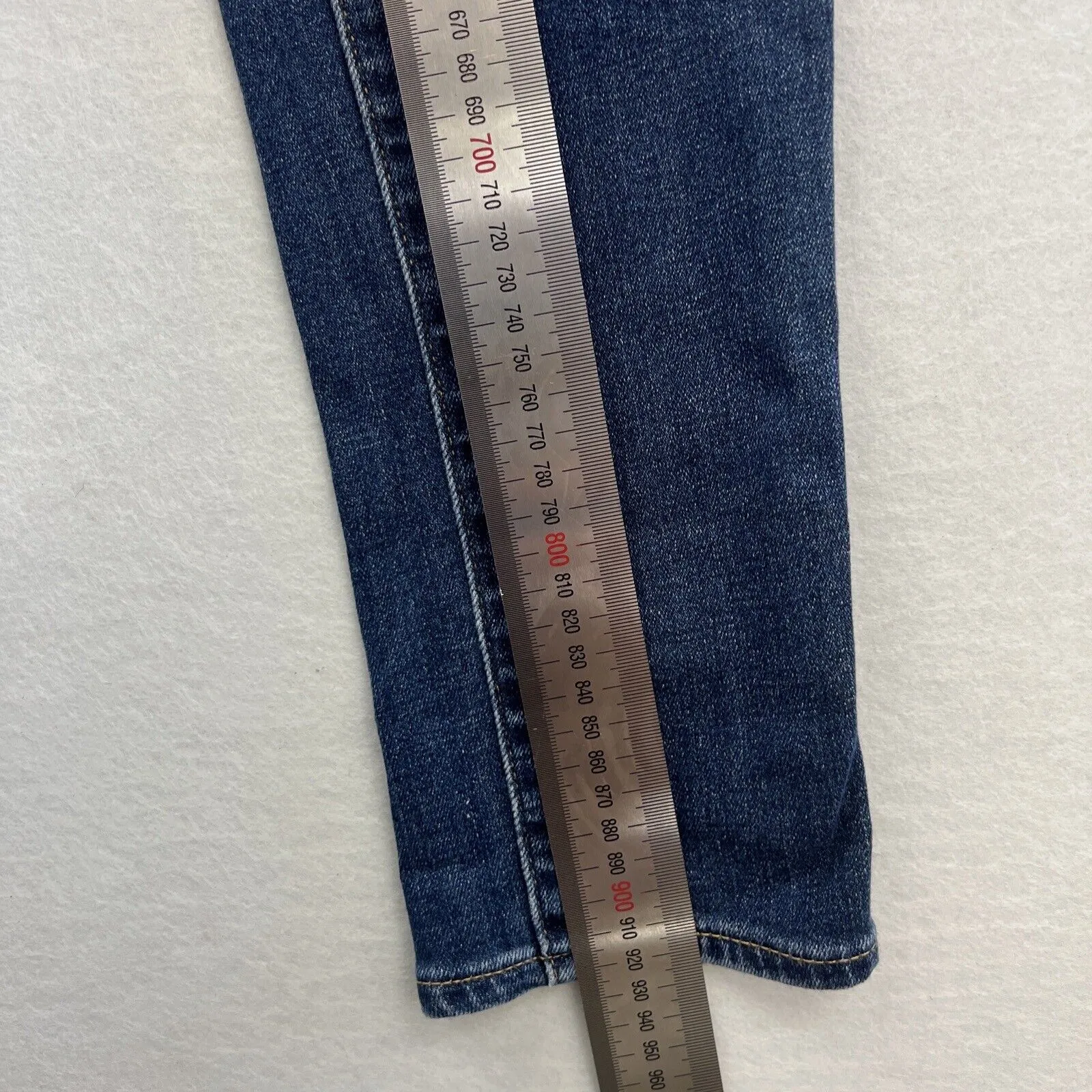 Levi's Womens 711 Blue Denim Skinny Jeans Size 29