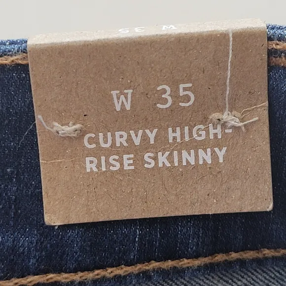 Madewell | NWT Curvy High Rise Skinny Jeans Size 35 W