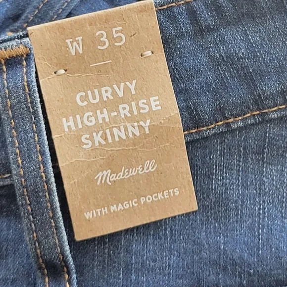 Madewell | NWT Curvy High Rise Skinny Jeans Size 35 W