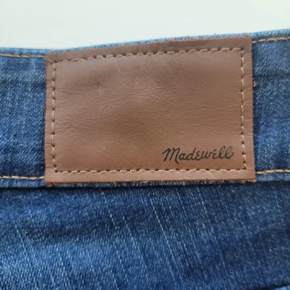 Madewell | NWT Curvy High Rise Skinny Jeans Size 35 W