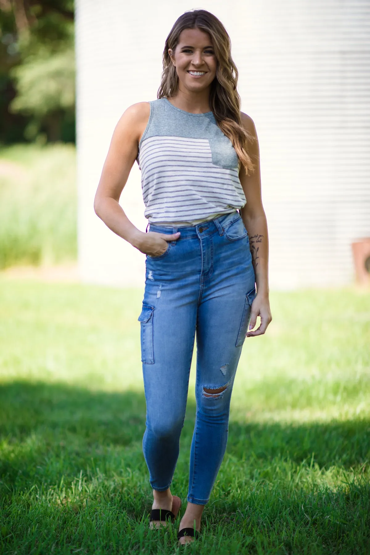 Medium Wash Distressed Jeans With Cargo Pocket