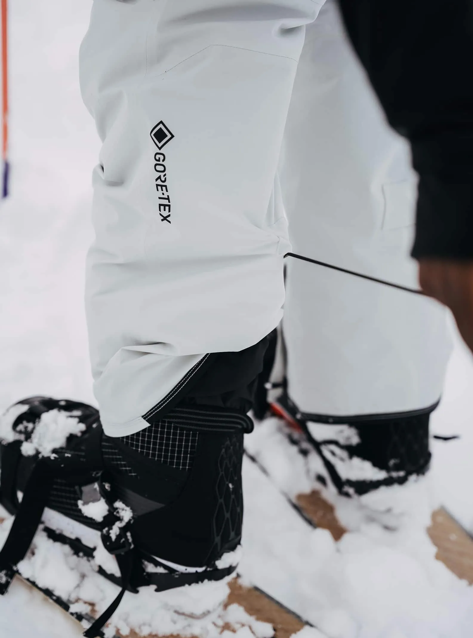 Men's [ak] Cyclic GORE-TEX 2L Bib Pants 2023