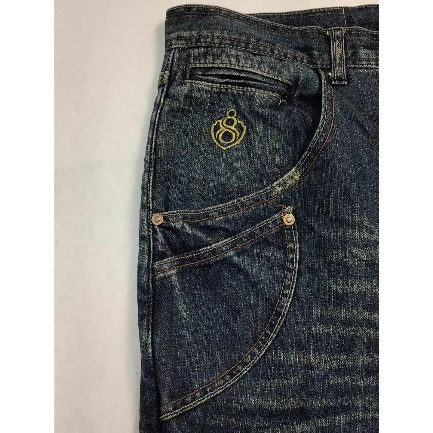 Men’s Eight 732 Distressed Jeans