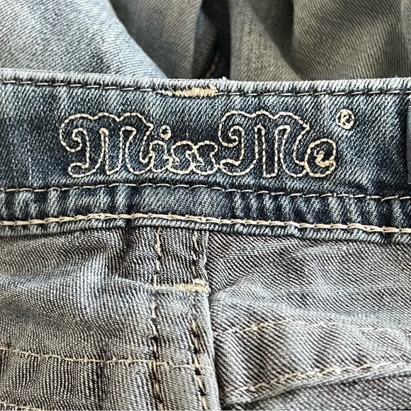 Miss Me Big Stitch Cuffed Skinny Jeans Women’s Size 27 Light Wash Excellent Cond