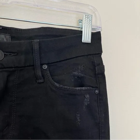 MOTHER The Looker Ankle Fray Mid Rise Distressed Jeans Guilty As Sin Black