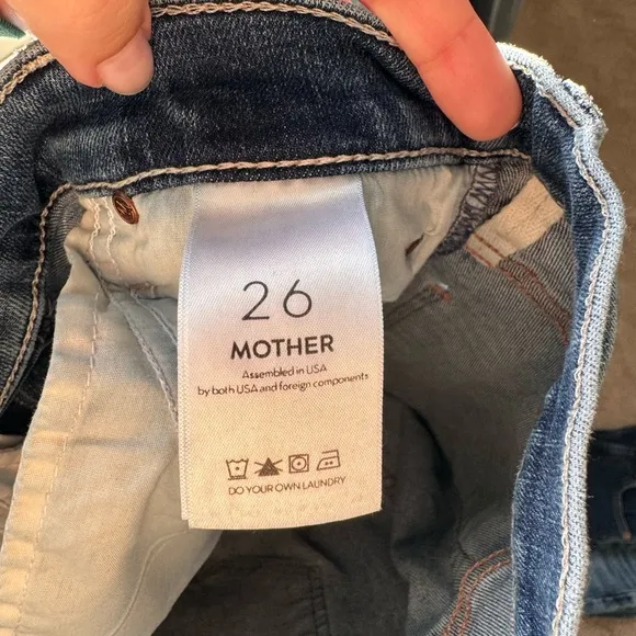 MOTHER The Stunner Zip Ankle Step Fray Jeans Size 26