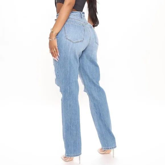 NWT🔥Can’t Tell You Non Distressed Jeans🔥