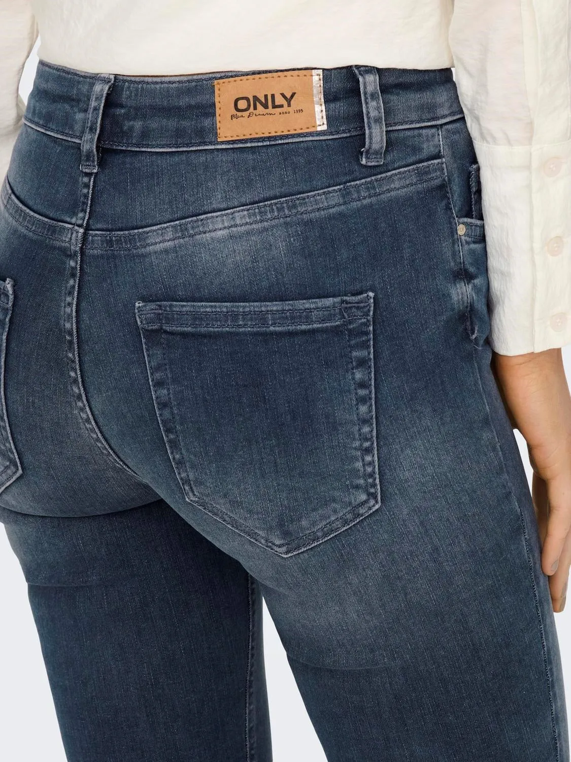 ONLY | Blush Life Mid Ankle Skinny Fit Jeans | Bluegreyde