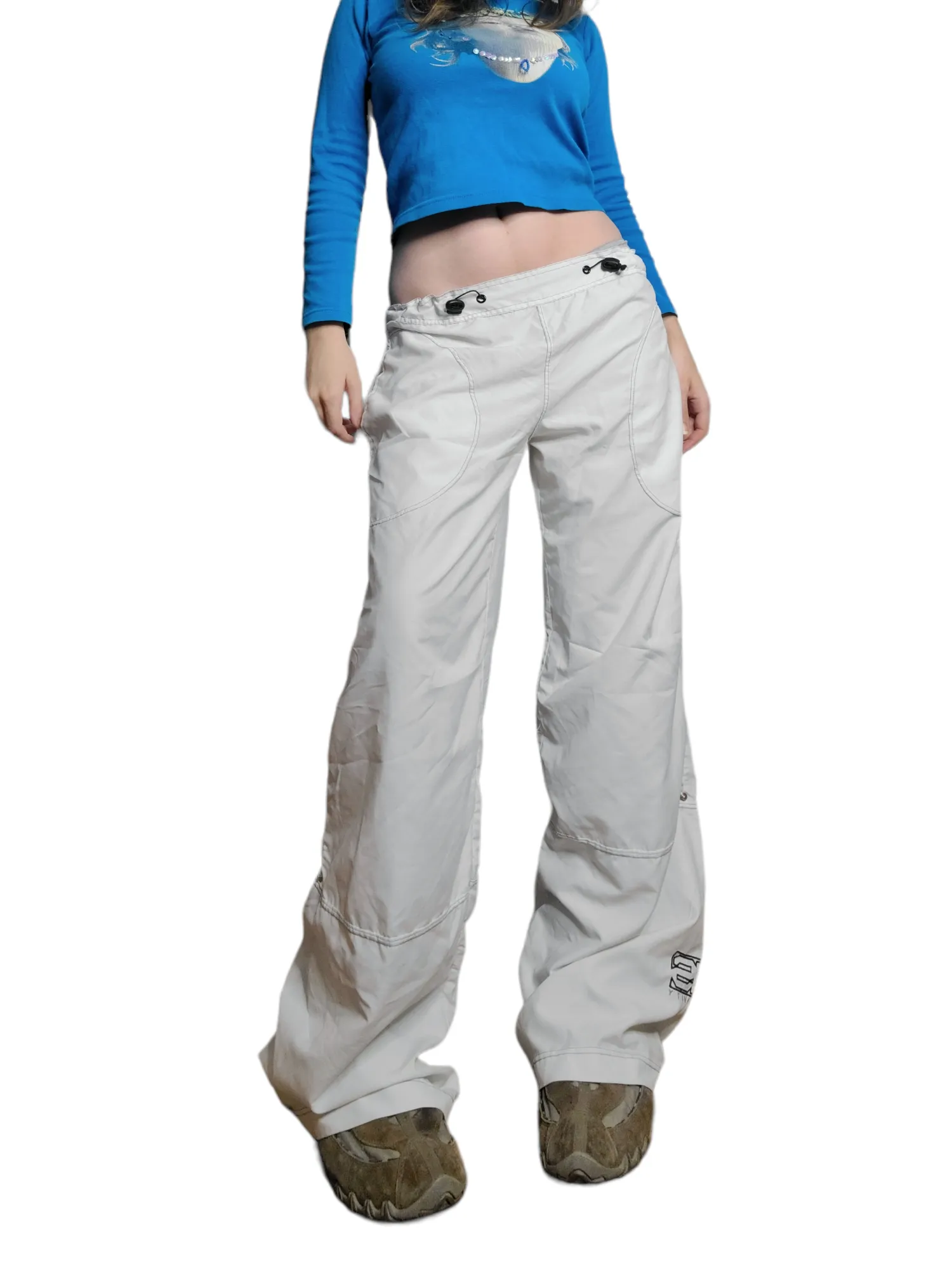 Parachute cargo blanc