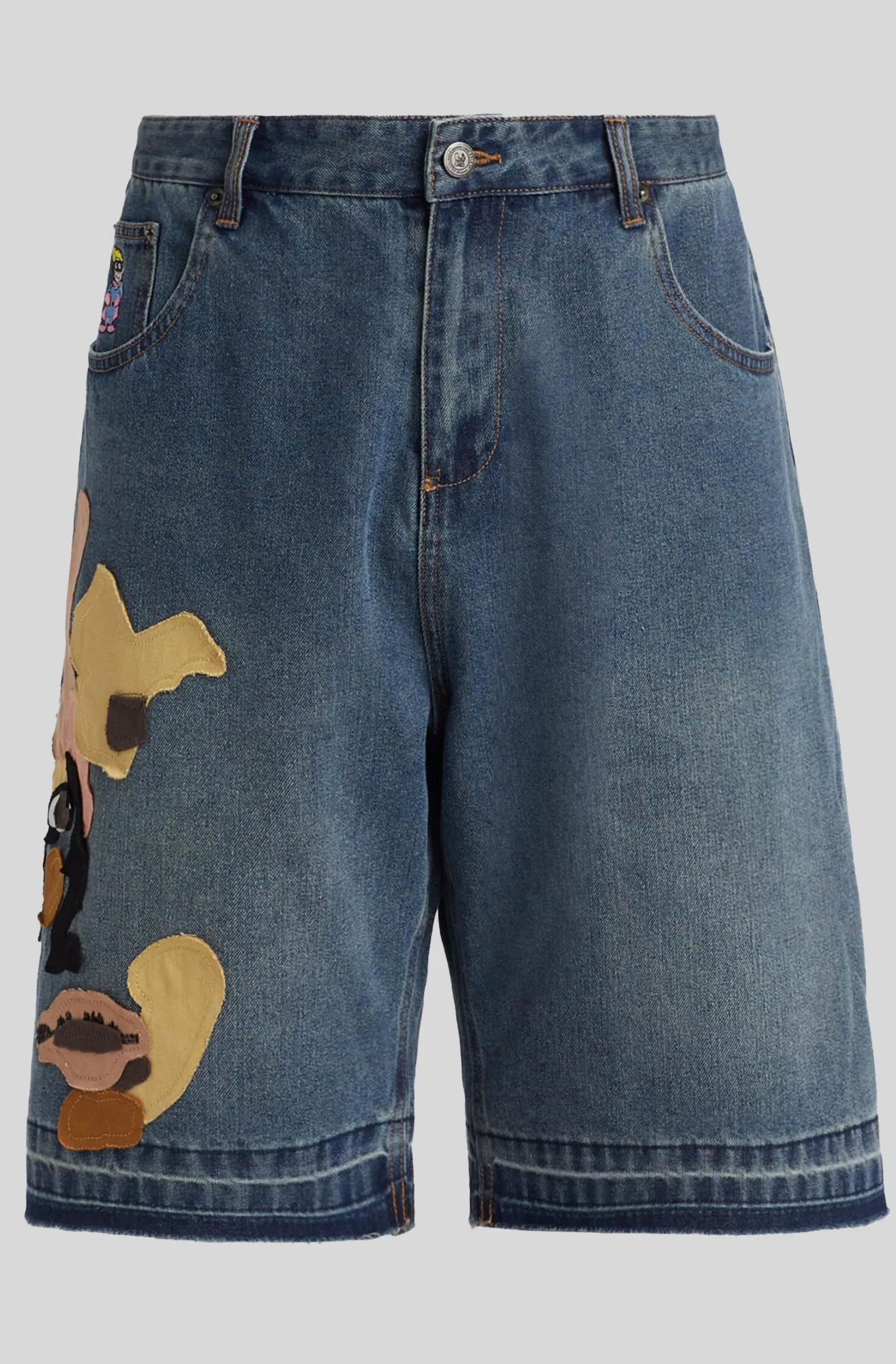 PATCHWORK FACE BAGGY DENIM SHORTS